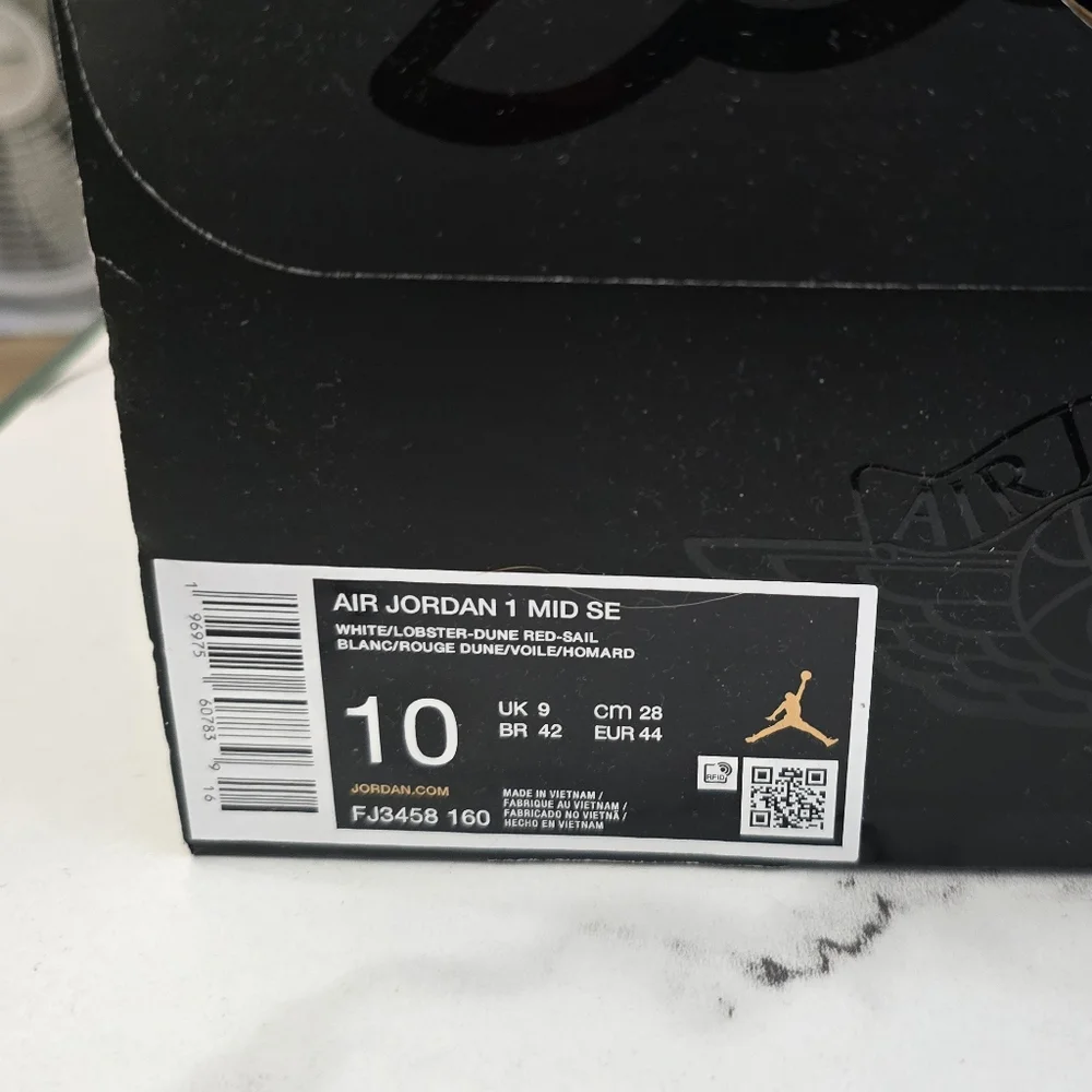 Jordan 1 - Picture 6 of 6